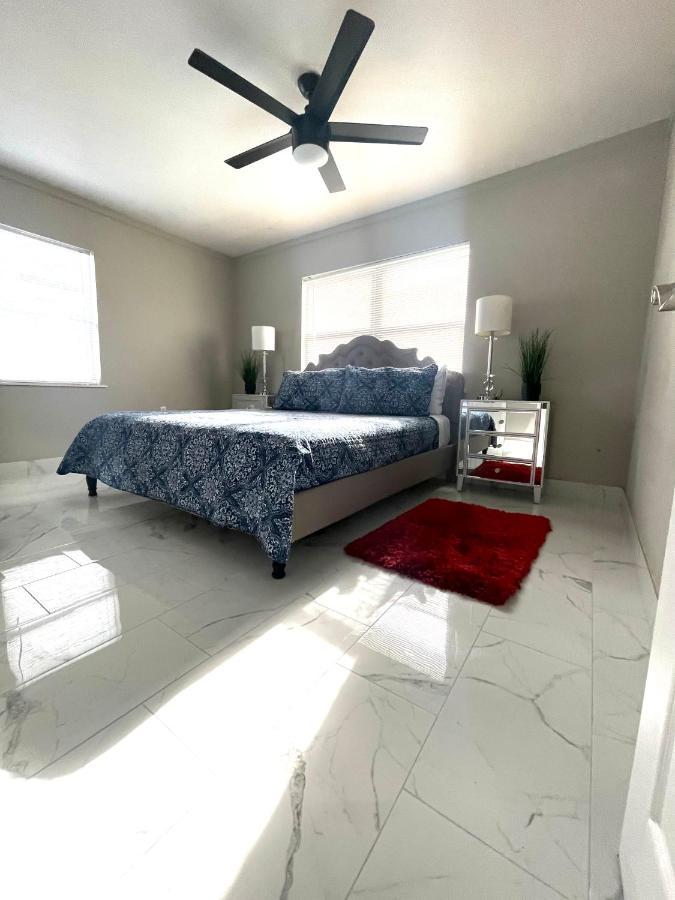 3 Miles To Siesta Key #1 Beach In America ساراسوتا المظهر الخارجي الصورة