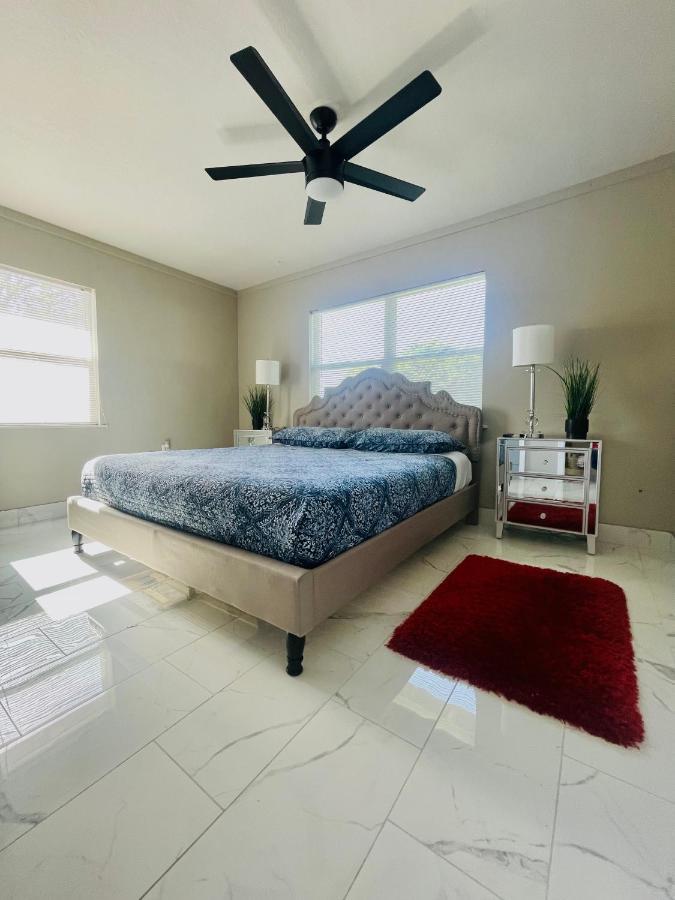 3 Miles To Siesta Key #1 Beach In America ساراسوتا المظهر الخارجي الصورة